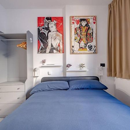 רומא Modern Apartment At San Giovanni מראה חיצוני תמונה