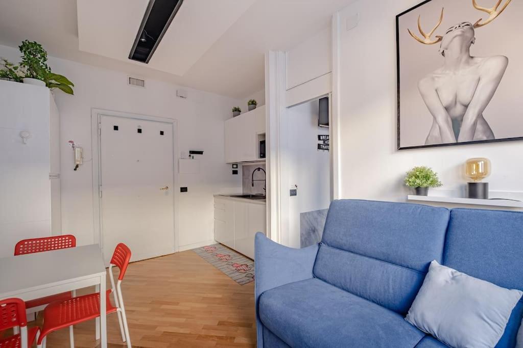 רומא Modern Apartment At San Giovanni מראה חיצוני תמונה
