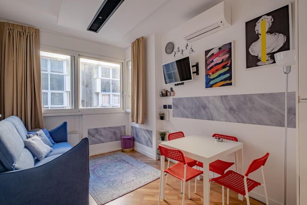 רומא Modern Apartment At San Giovanni מראה חיצוני תמונה