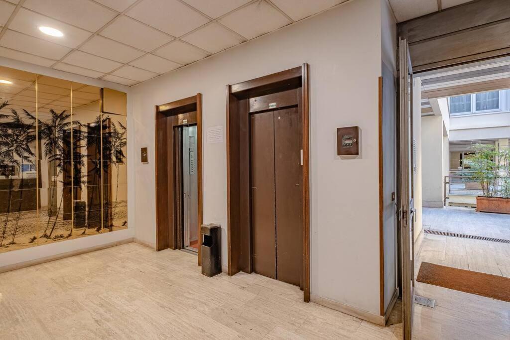 רומא Modern Apartment At San Giovanni מראה חיצוני תמונה